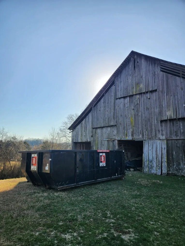 A Dandy Ridge Dumpsters roll-off dumpster serving Sevierville, Sevier County, TN.